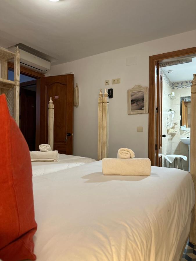 Hostal Moon Tolox Eksteriør billede