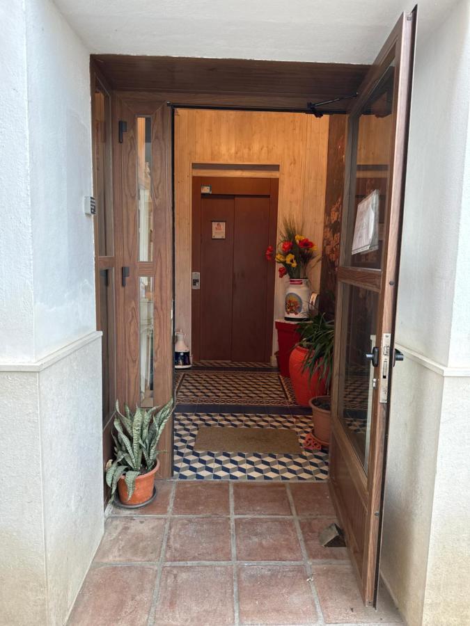Hostal Moon Tolox Eksteriør billede